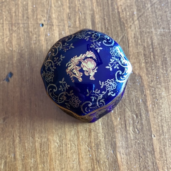 Limoges France Trinket Boxes. (2) - Picture 6 of 16